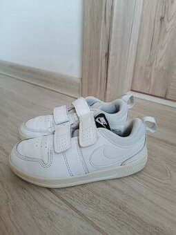 Topánky NIKÉ dievč., v. 28