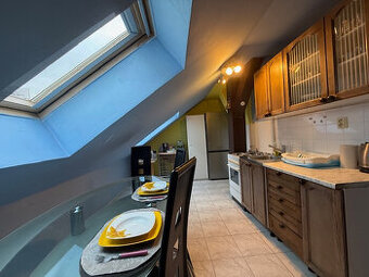 PRENÁJOM 4-izb. byt – CENTRUM Bratislava – 4samost.izby