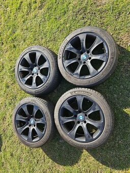 BMW 5x120 235/45 R17