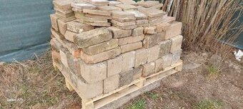 Tehly a betonove kocky