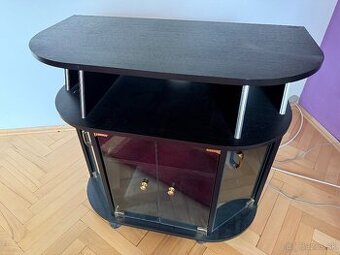 TV stolík – čierny so sklom – zachovalý