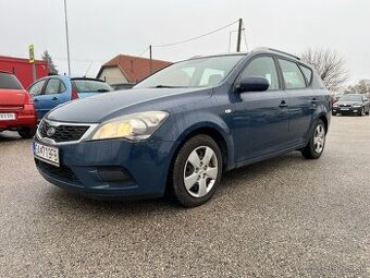 Kia Ceed 1.6 benzín, 91kW, MT/6, rok:02.2012.