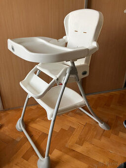 Jedálenská stolička