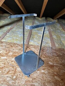 Stojan na vrecia/odpad