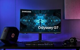 Predám 27" palcový Samsung Odyssey G7  (2K) - 1