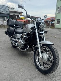 Honda VF 750 C Magna