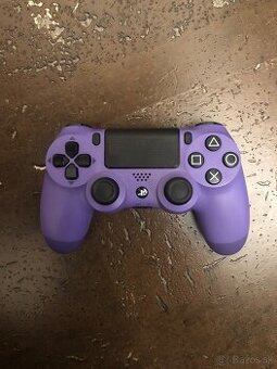 Sony Dualshock ovládač (fialový)