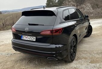 Touareg 3.0 TDI, 170 kW,  2022, Rline, Black style, v záruke
