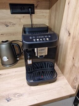Kávovar Delonghi Magnifica záruka do konca 2026