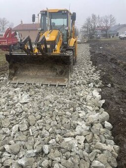 Zemné a výkopové práce, búracie práce  – JCB 3CX