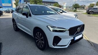 Predam Volvo XC60 B5 ‘23 Dark Plus so zarukou do 12/2027