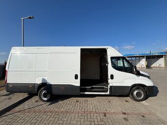 Iveco Daily, 2.3 l, L5H2