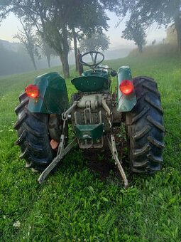 predavam traktor zetor 4011 - 1