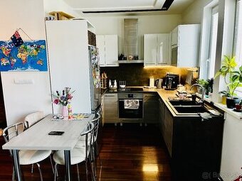 ŠTÝLOVÝ 3 izbový mezonetový byt, 70m2, PO