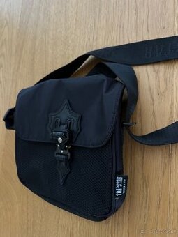 Trapstar black
