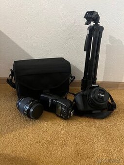 Canon EOS 2000D