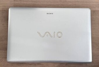 SONY VAIO i3, 500gb,Čistý Windows 10 a Word,Excel,PowerP2024