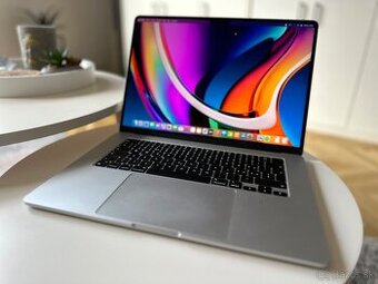 MacBook Air 15" 2024 M3 10C GPU / 1 TB / 24 GB