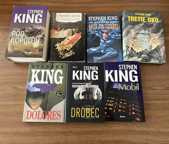 GRISHAM,STEPHEN KING,CONNELLY,DOMINIK DAN,KARIKA,CHRISTIE
