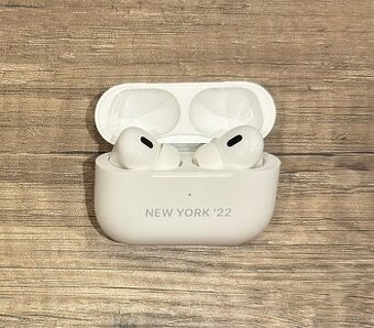 Apple AirPods Pro 2
