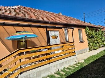 DOM S OBYTNOU ČASŤOU + PRIESTOR NA DROBNÉ PODNIKANIE V MÉRA - 1