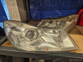 Predám predné svetlá na Škoda Octavia II 2 FL - HALOGÉN -