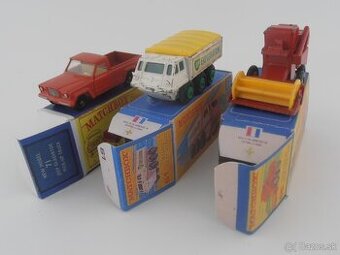 Jeep Gladiator, Alvis Stalwart, Claas Combine