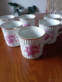 Súprava starých šálok