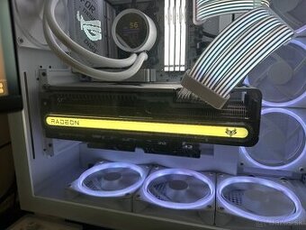 Sapphire NITRO+ Radeon RX 7900 XT Vapor-X