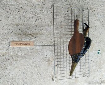 Rošt (Campingaz) a ručné dúchadlo