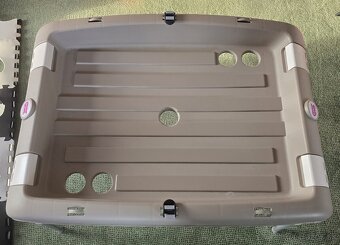 Stojan na vaničku / prebaľovací pult