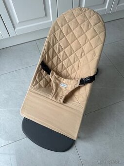 Hojdatko elis design plus hračka na vajíčko