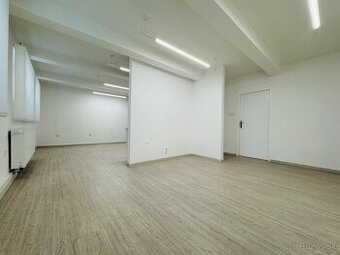 Obchodno-kancelársky priestor na prenájom v centre Žiliny