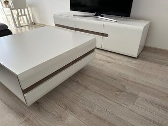 TV stolík a konferenčný stolík