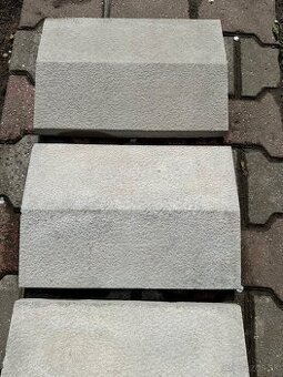 Betónové striešky (čapice)