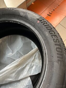 Predám Pneu 225/55R18 Bridgestone