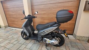 Piaggio new typhoon 125