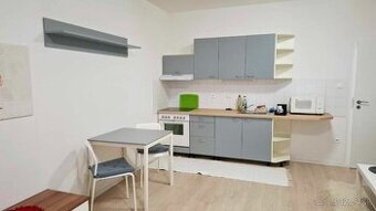 1 izb. s balkónom Vyšehradská (staršia novostavba)