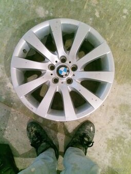 Predám originál elektróny BMW 18"