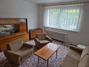 2 izbový byt -ideálny pre Vašu vysnívanú rekonštrukciu