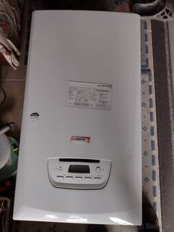 Predám funkčný plynový kondenzačný kotol Protherm Panther 25