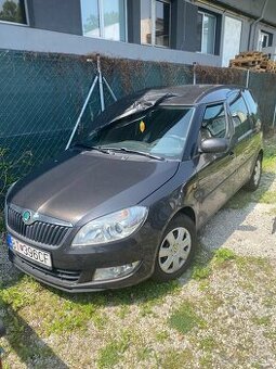 Skoda roomster predam v celku na diely cena dohoda