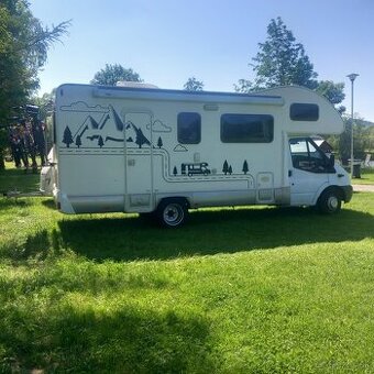 Autokaravan Ford Transit Rimor Katamarano