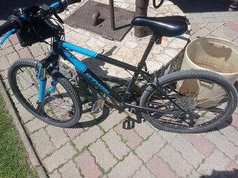 Horský bicykel rockrider 500