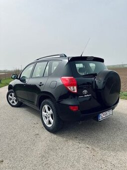 Toyota RAV4 2.2 D-4D 100 kW, 4x4 – 2006