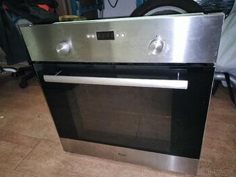 Teplovzdušná rúra Whirlpool