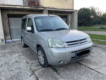 Citroen Berlingo 1.6 benzin 80kw 5 miestne, ťažné