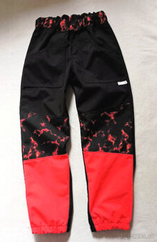 NOVÉ LETNÉ NEÓNOVÉ SOFTSHELLOVÉ NOHAVICE – 5–6 rokov, 116 cm