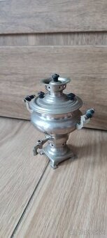 Mini ruský samovar 1973