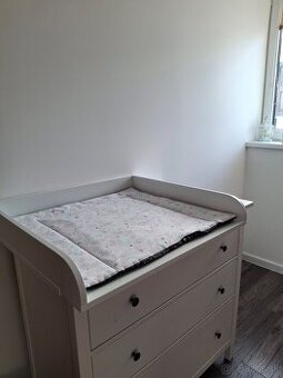 Prebaľovací pult IKEA